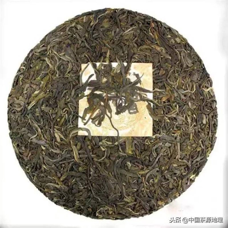 普洱茶与绿茶：一段独特的味觉旅程
